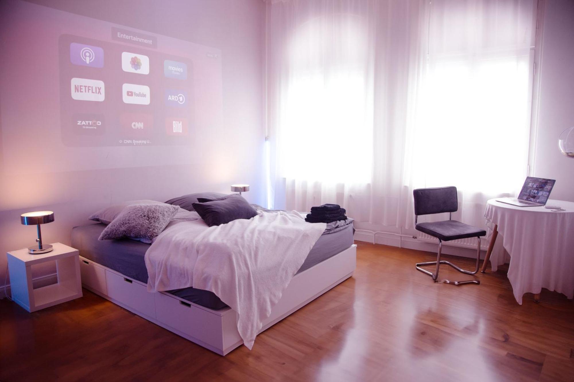 ברלין Huge Apartment With Home Cinema And Kitchen In Friedrichshain מראה חיצוני תמונה